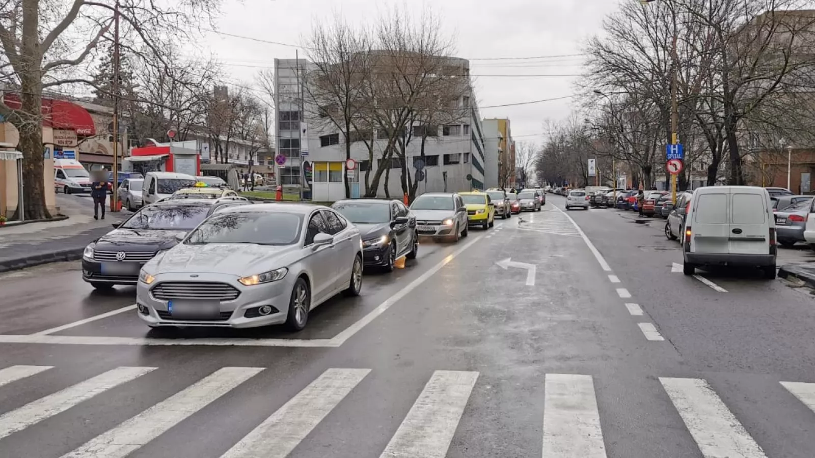 Statul român vrea să creeze un soi de Waze: o platformă pe care şoferii vor raporta probleme cu drumurile şi autostrăzile