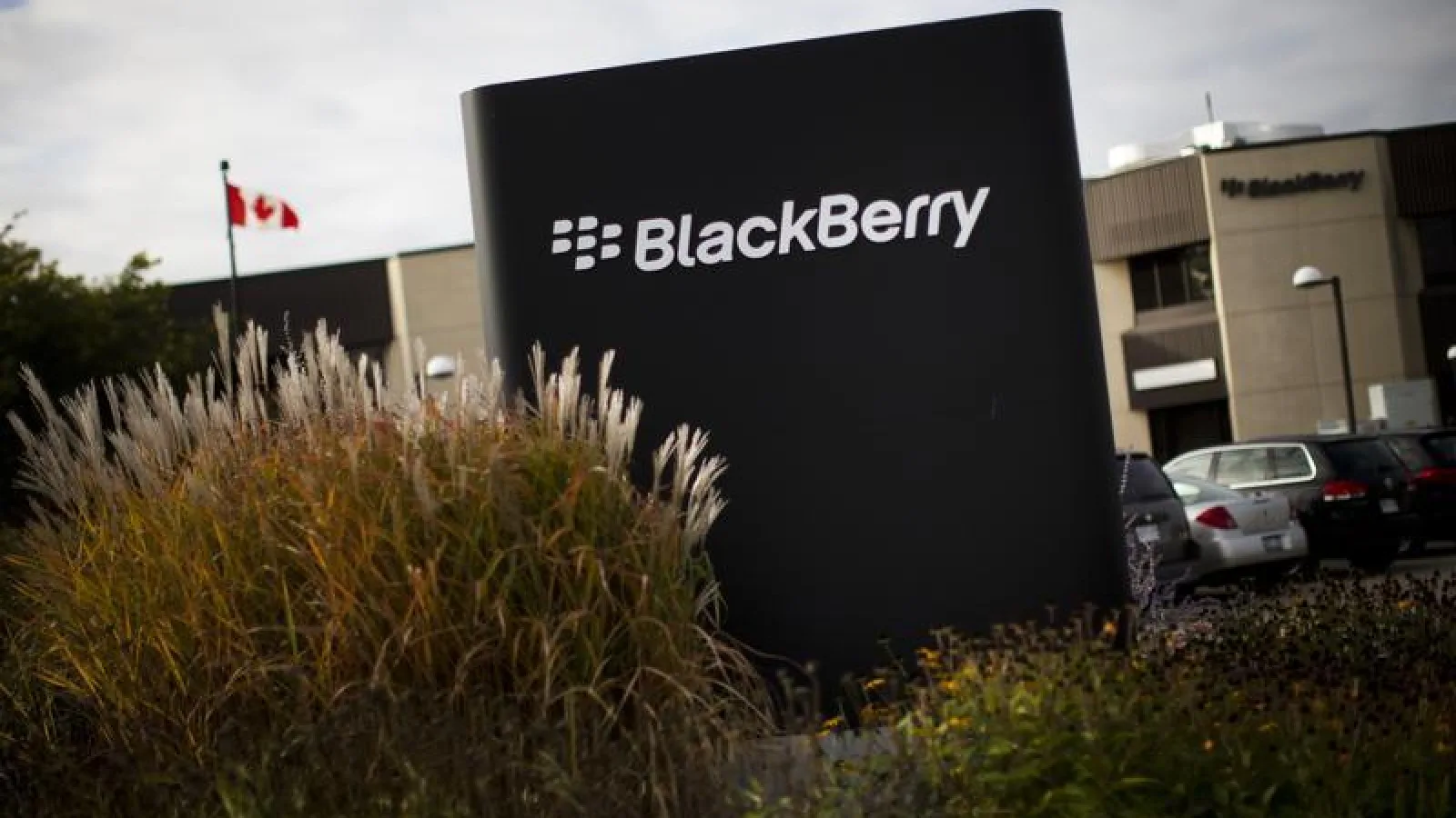 BlackBerry cumpărat de un consorțiu de investiții canadian la prețul de 4.7 miliarde de dolari