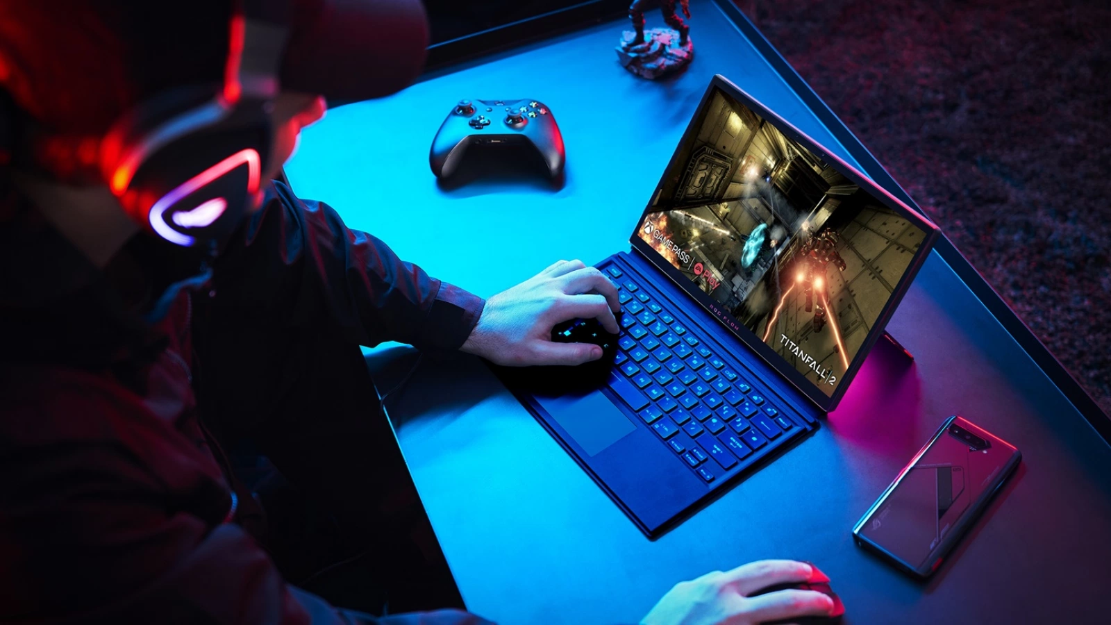 ASUS a lansat în România cea mai puternică tabletă din lume - ROG Flow Z13; A fost prezentat și laptopul Zenbook 14X OLED Space Edition