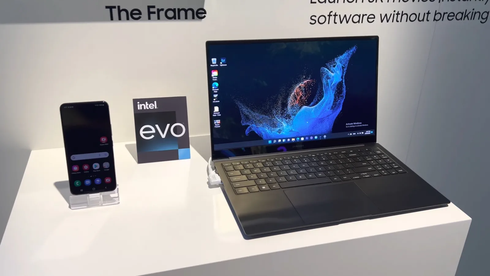 MWC 2022: Samsung Galaxy Book2 Pro - Prezentare hands-on pentru un laptop ușor, cu display AMOLED și CPU Intel Core Gen 12 la interior