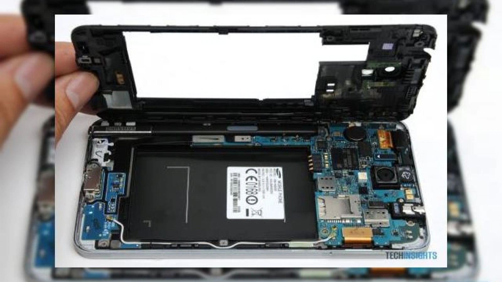 Samsung Galaxy Note 3 disecat, costă 232 de dolari producția sa