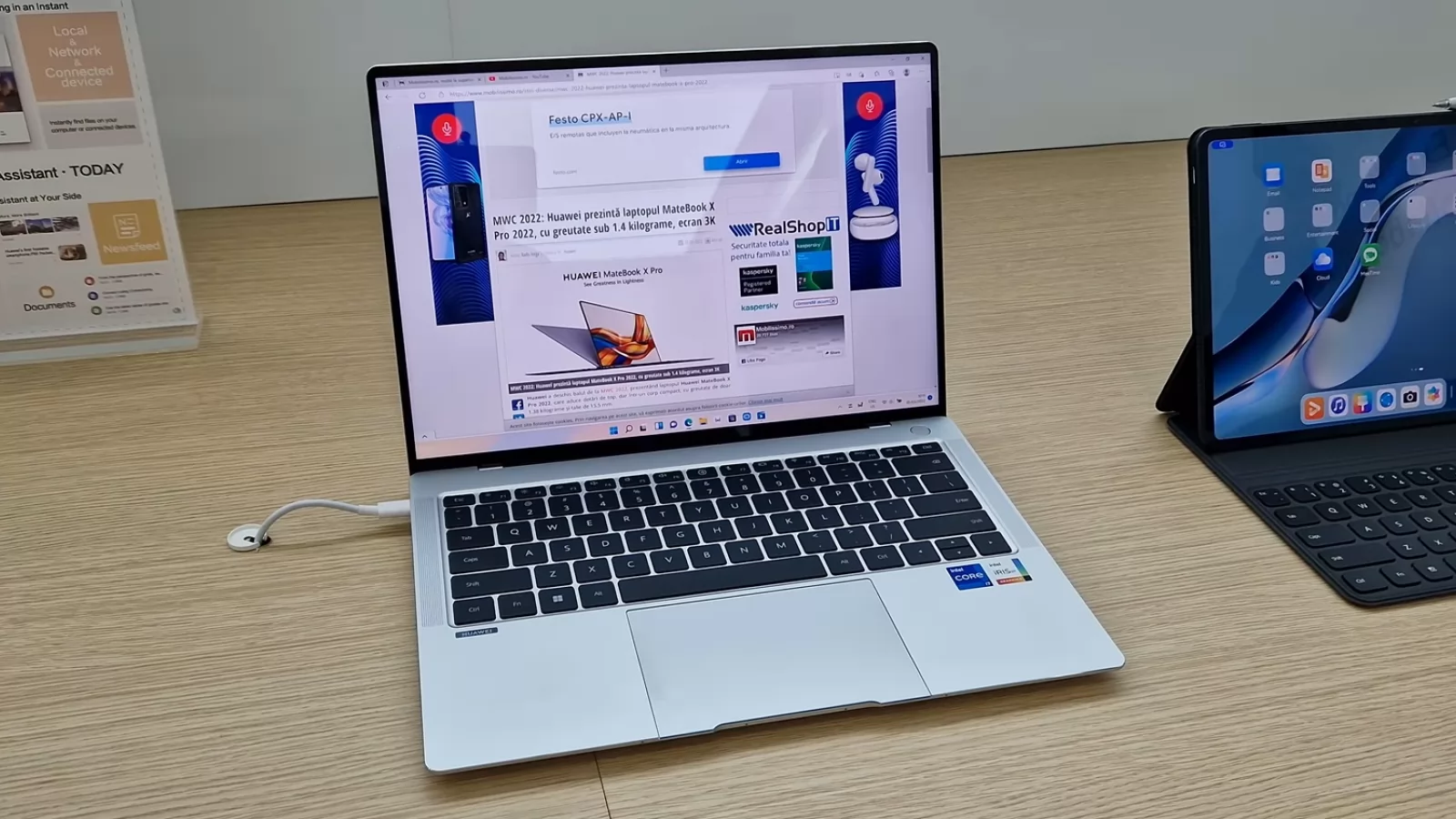 MWC 2022: Huawei MateBook X Pro 2022 - Prezentare hands on pentru laptopul cu greutate de sub 1.4 kilograme, ecran tactil 3K și hardware excelent