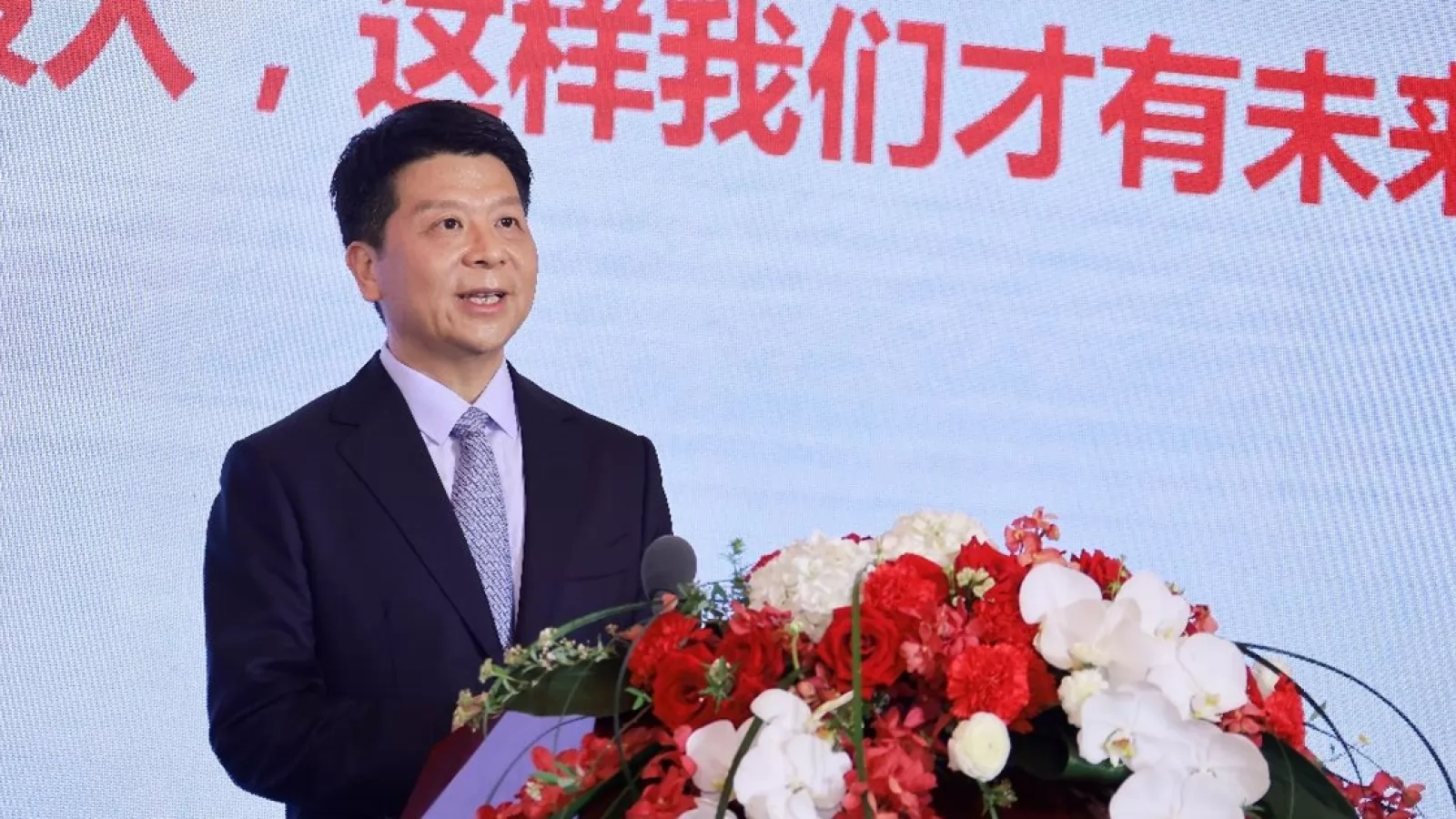 Huawei prezintă Raportul Anual pentru 2021; Venituri globale de 100 miliarde de dolari, creștere de 75.9% față de anul precedent și planuri mari pentru viitor