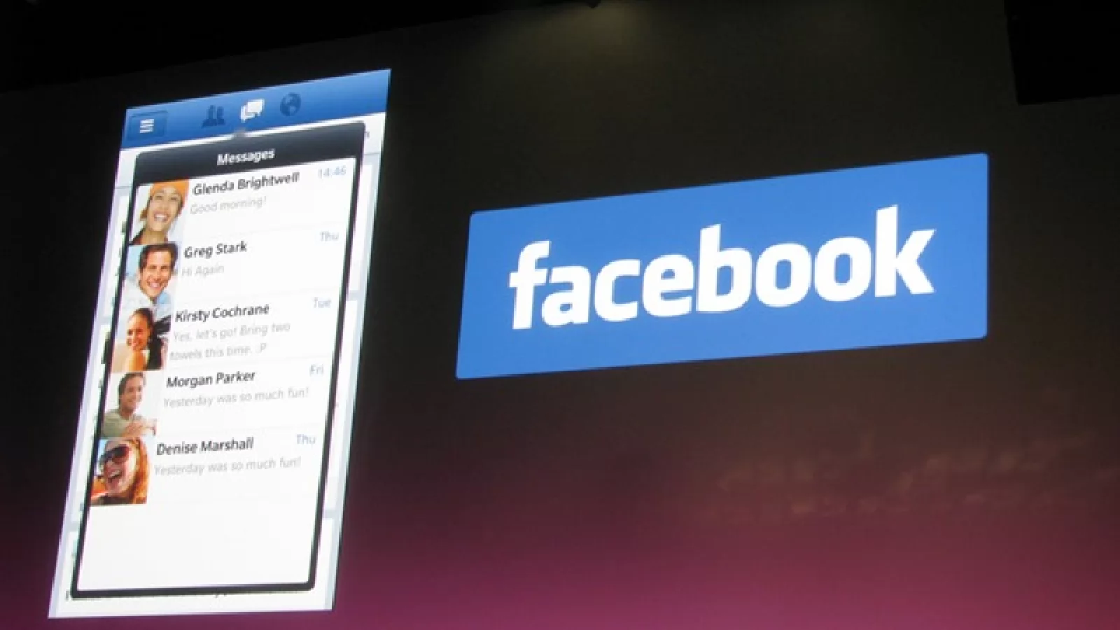 Facebook se implica În discuțiile pentru achiziționarea BlackBerry, conform Wall Street Journal