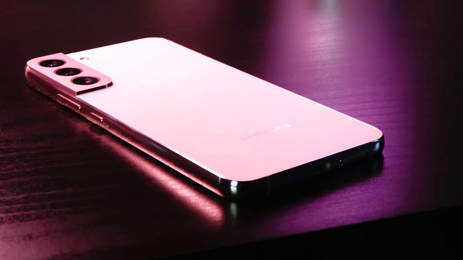 Samsung ar putea integra cipseturi MediaTek pe următoarele sale flagship-uri; Galaxy S22 FE ar sosi cu procesor Dimensity 9000