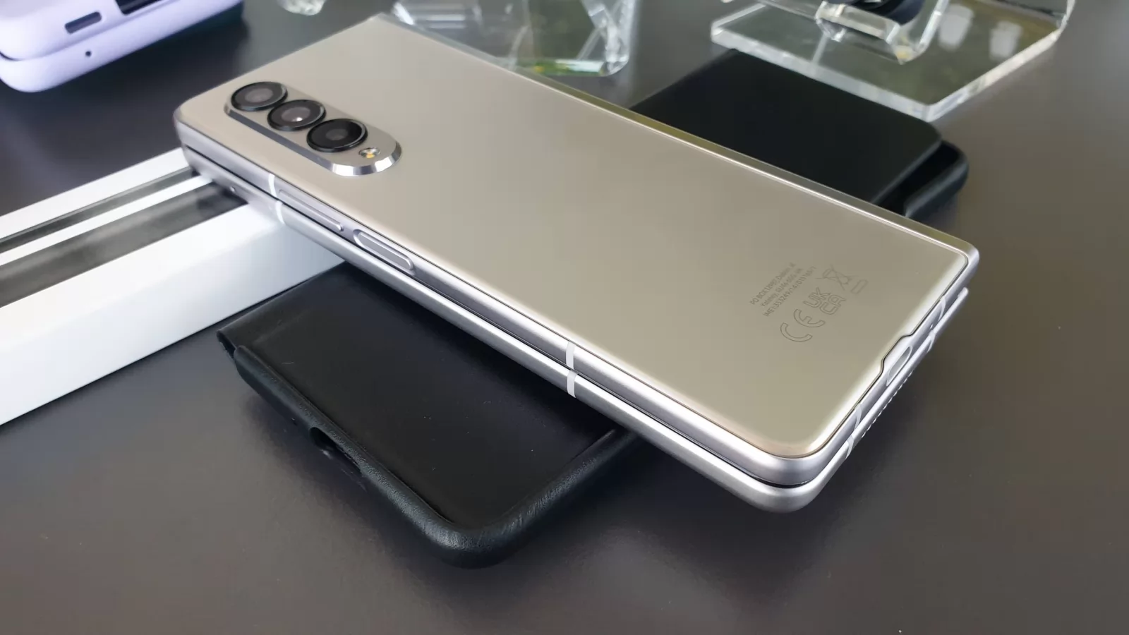 Samsung pregătește upgrade-uri foto pentru pliabilul Galaxy Z Fold4; Camera de 108 mpx de pe S22 Ultra ar putea sosi aici