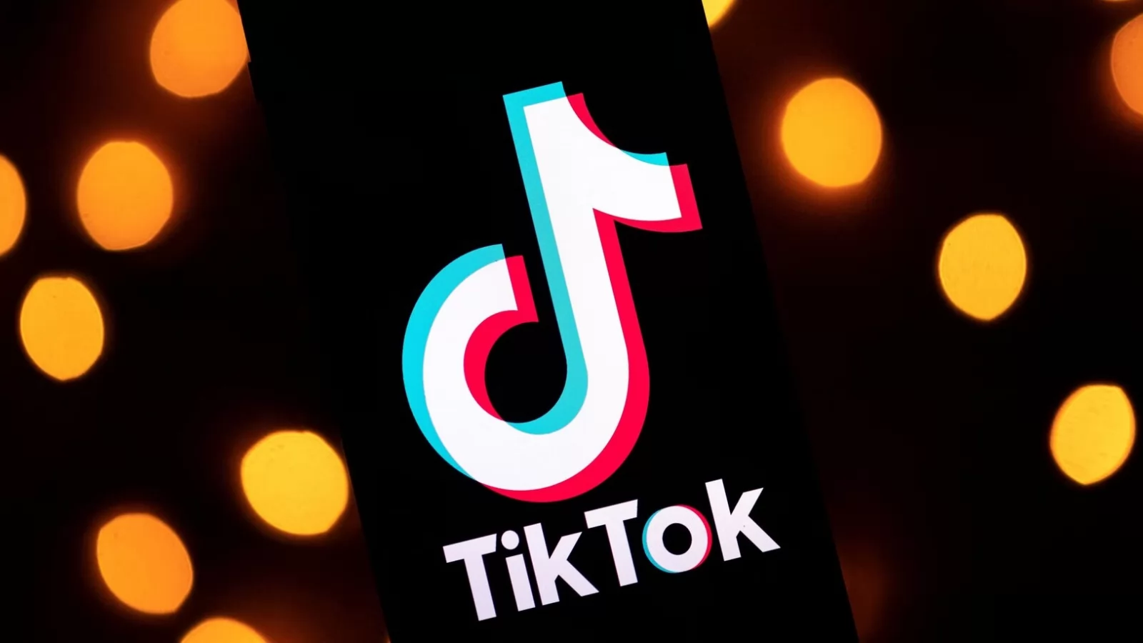 TikTok testează un buton "dislike" în comentarii pentru ca utilizatorii să aibă mai mult control asupra conținutului afișat 