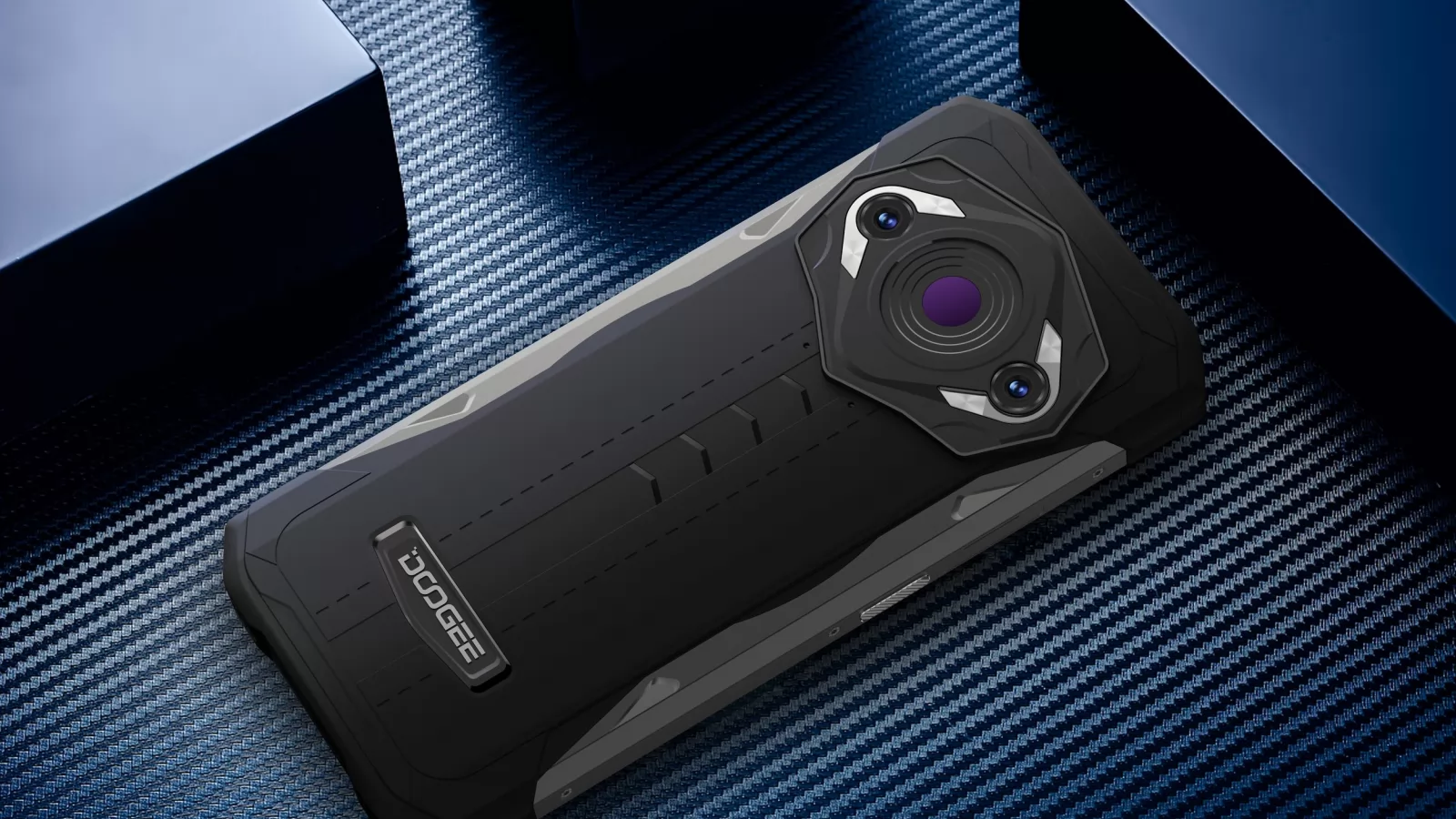 Doogee S98 PRO va sosi în iunie, cu o cameră "Alien" și termoviziune; Avem primele detalii și imagini