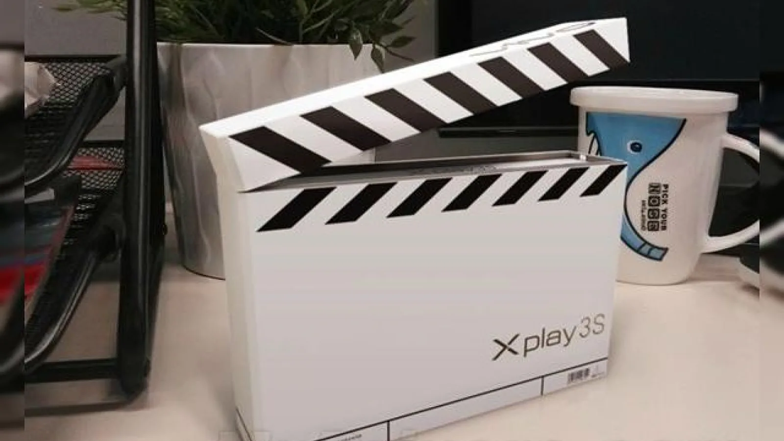 Ambalajul primului telefon cu ecran 2K, Vivo Xplay 3S arătă Într-un mare fel!