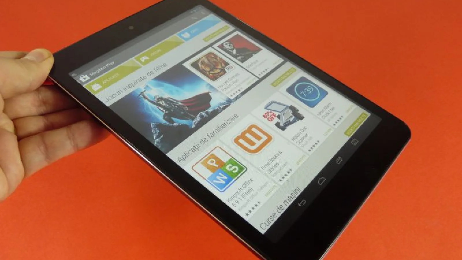 E-Boda Revo R85 unboxing: tabletă quad core cu format de iPad Mini și preț atractiv (Video)