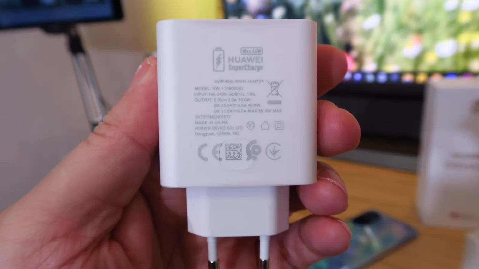 Huawei Nova 9 SE: Baterie care îşi scoate pârleala cu încărcarea, mai mult decât autonomia