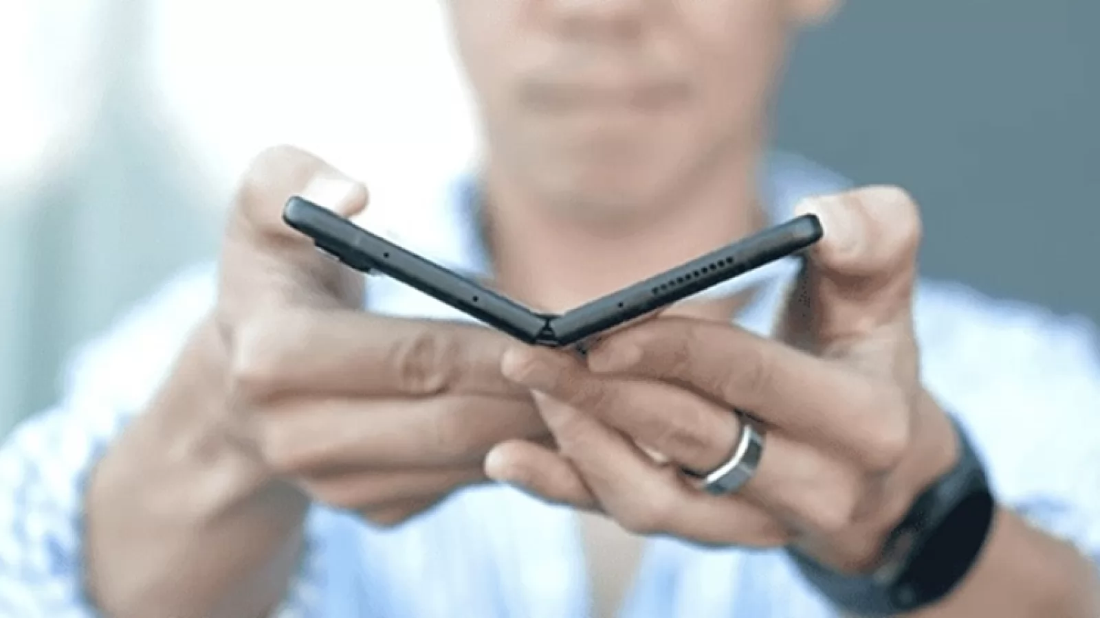 Xiaomi Mix Fold 2 ar fi cel mai subțire și ușor smartphone pliabil de pe piață; Când va debuta?