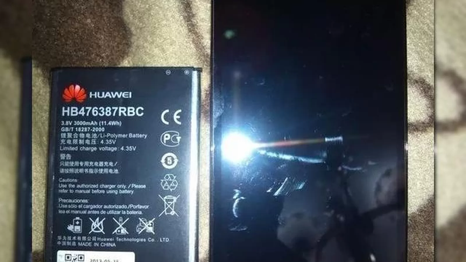 Telefonul octo-core din gama mid-range a celor de la Huawei s-ar putea numi Huawei Honor 3X