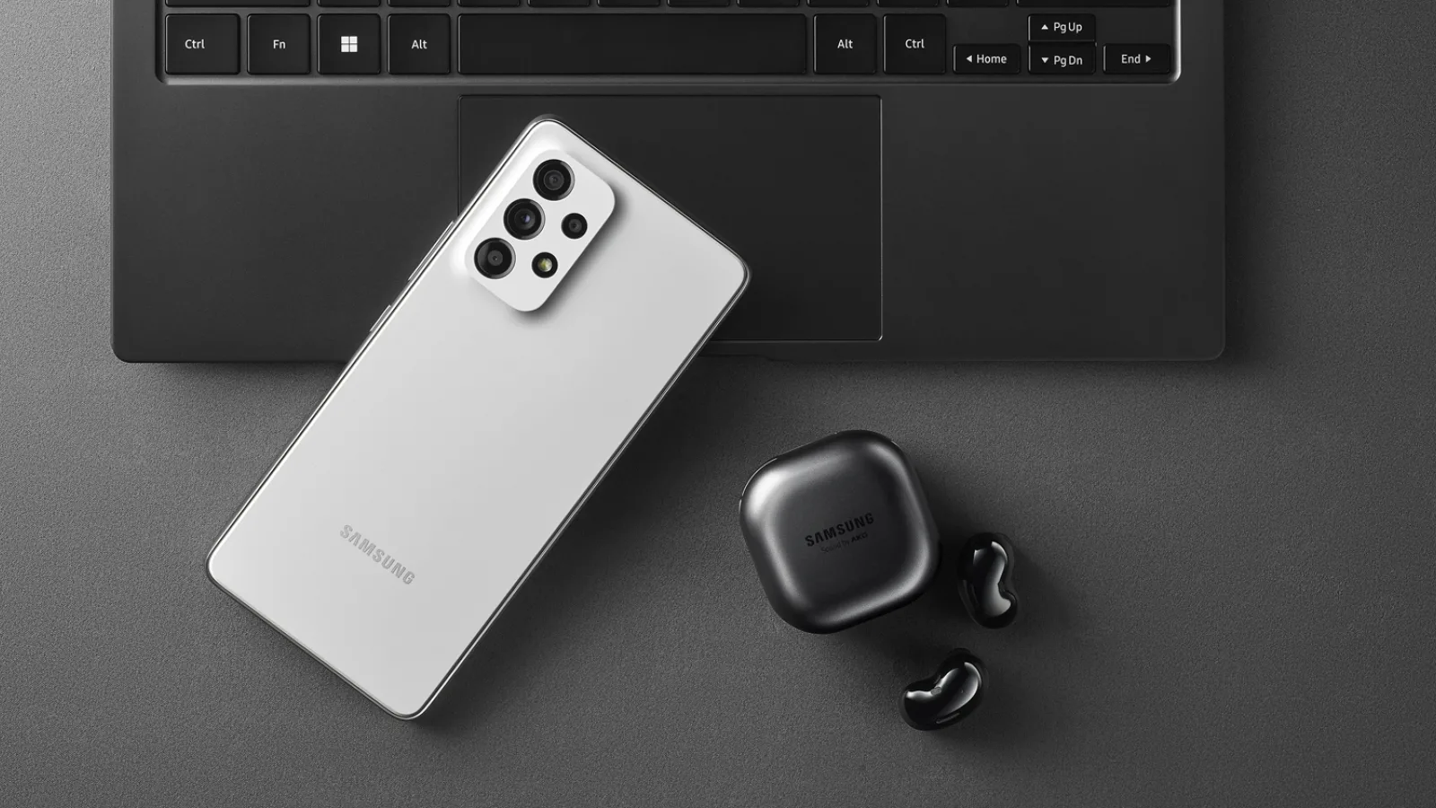 Turul Magazinelor #1112: Resigilate cât cuprinde - laptop cu RTX 3050 sub 3000 lei, realme GT 5G, căşti Sony 1000XM4 + huse Galaxy A53