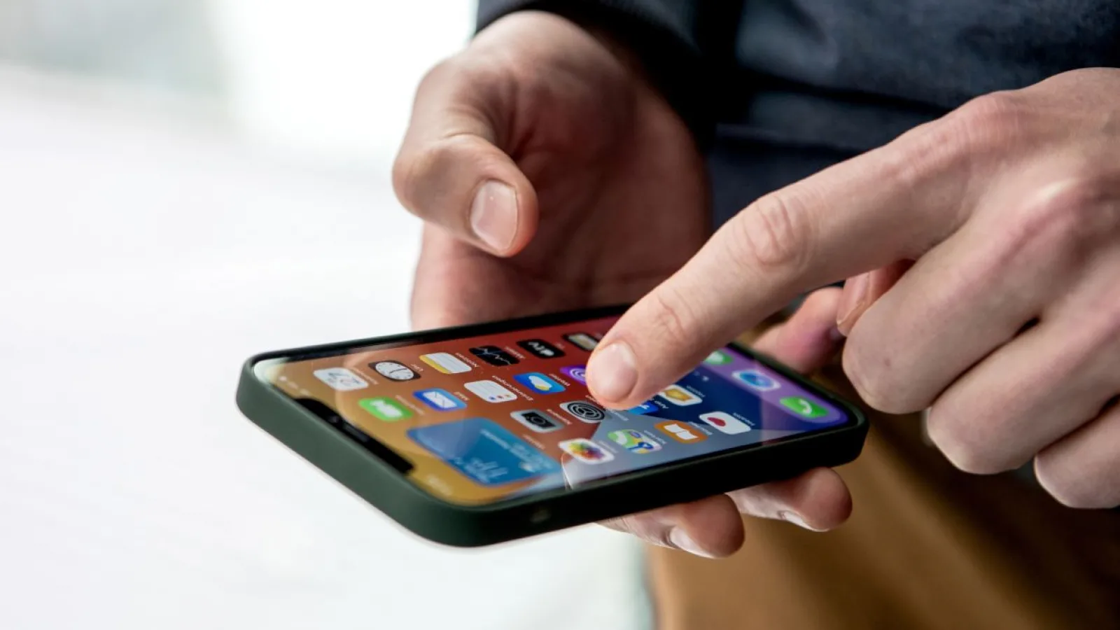 Apple aduce suport pentru deblocarea Face ID în mod landscape odată cu iOS 16, doar pe anumite modele iPhone