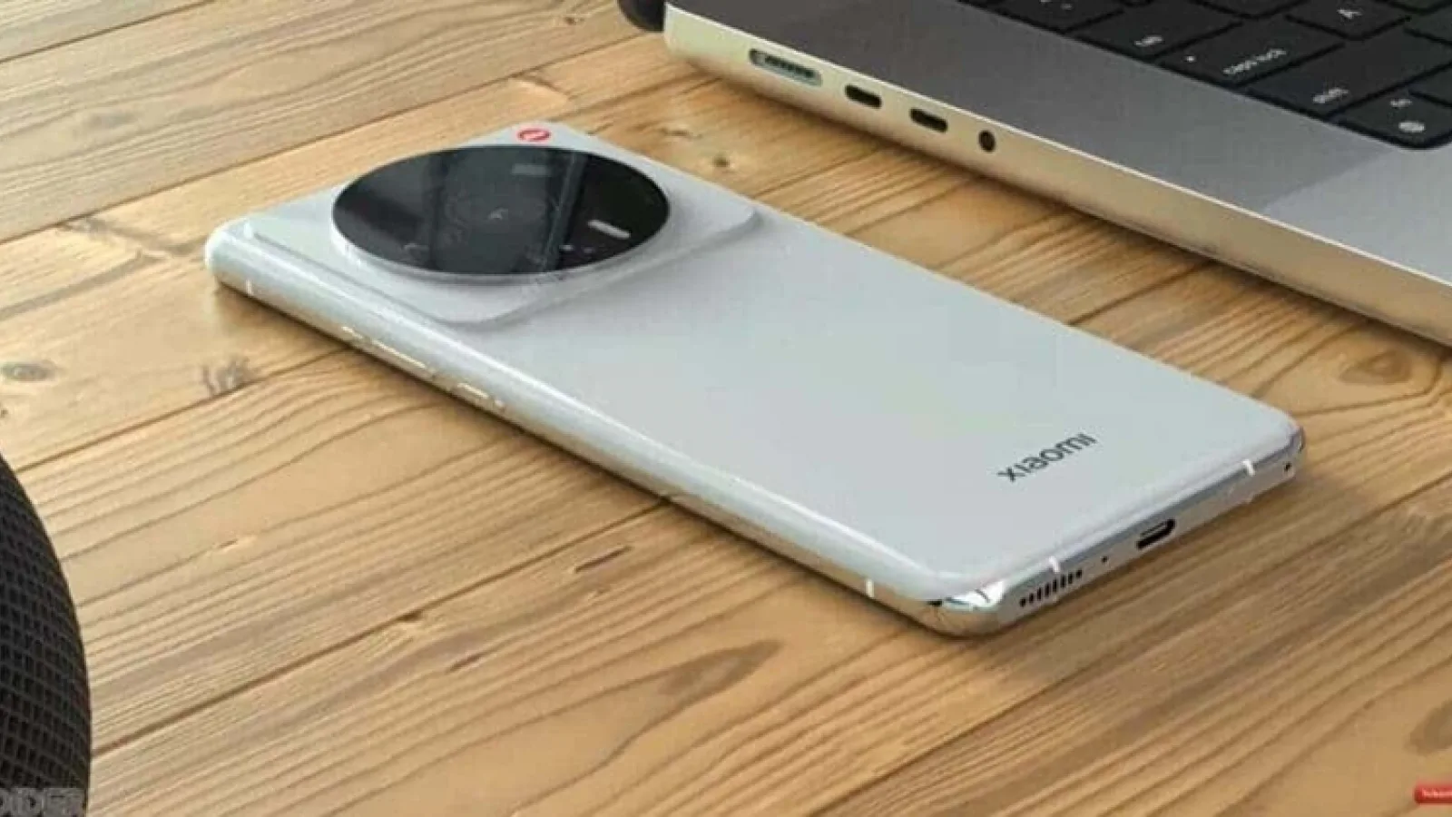 Xiaomi 12 Ultra își face apariția în fotografii reale! Are design premium, elegant, modul foto generos, optică Leica