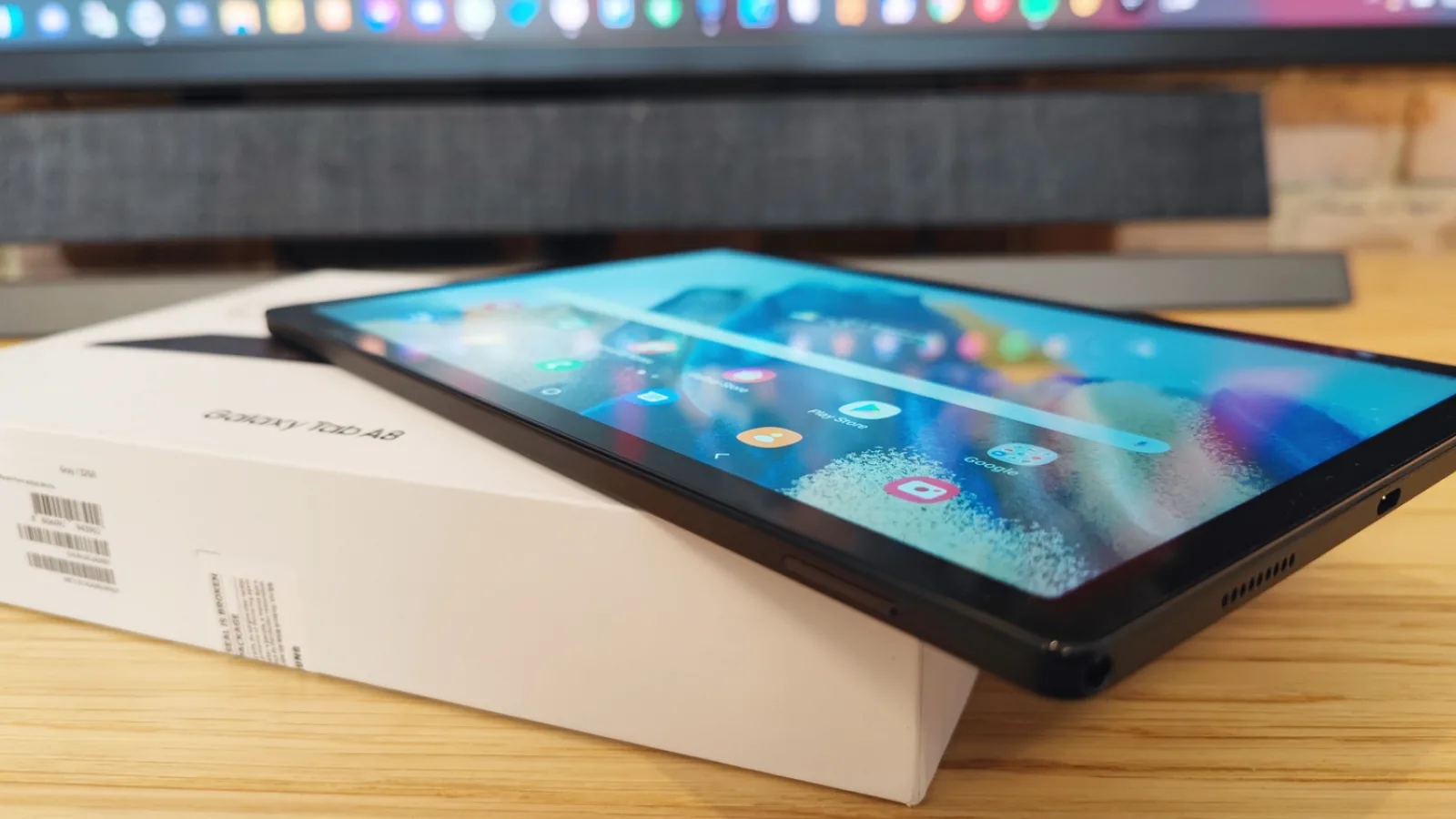 Samsung Galaxy Tab A8 10.5 2021: Acustică surprinzătoare, stereo, cu volum generos