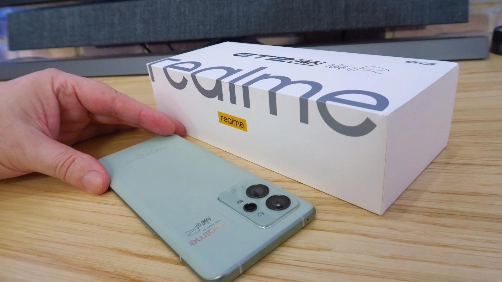 realme este singurul producător smartphone din top 5 care înregistrează o creștere anuală a livrărilor în Q1 2022 în Europa
