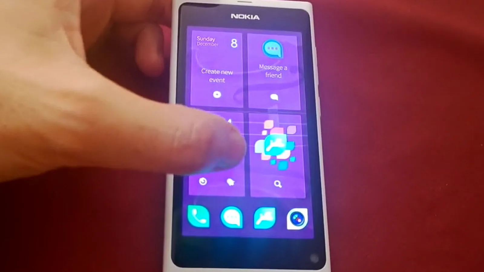Nokia N9 - Dispozitivul polivalent ce rulează În mod standard MeeGo, demonstrează acum prin suportul comunității afinități către Sailfish OS (Video)