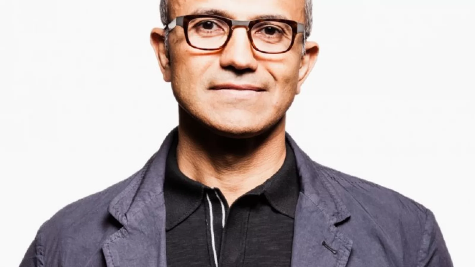 Microsoft Își numește noul CEO: Satya Nadella; Bill Gates se retrage din functia de director