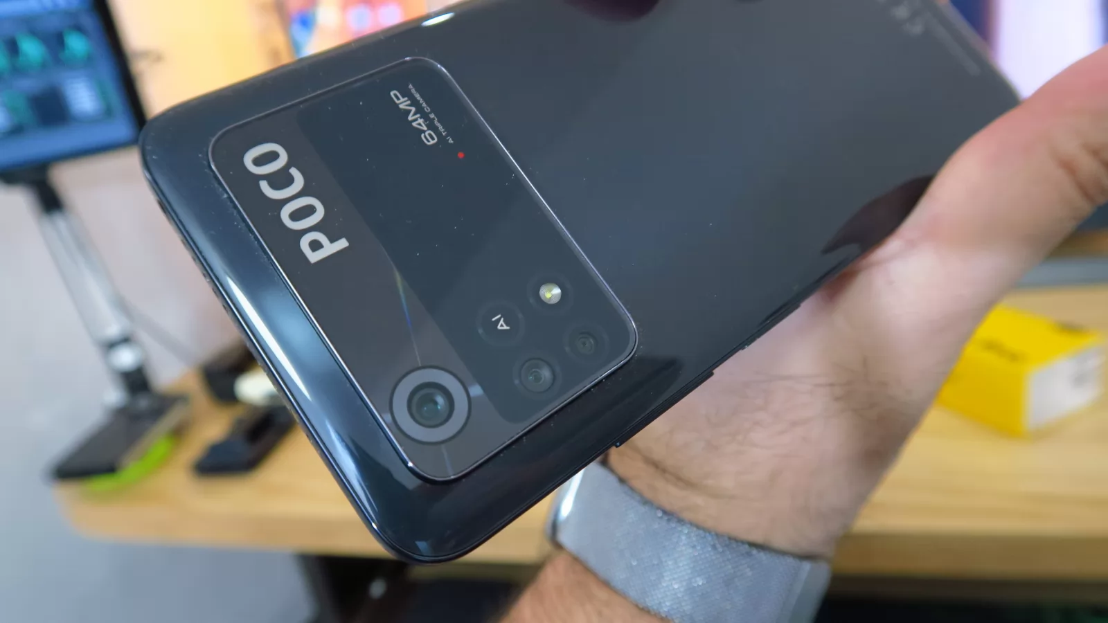 POCO M4 Pro 4G: Camera principală e sarea şi piperul, surprize plăcute la selfie