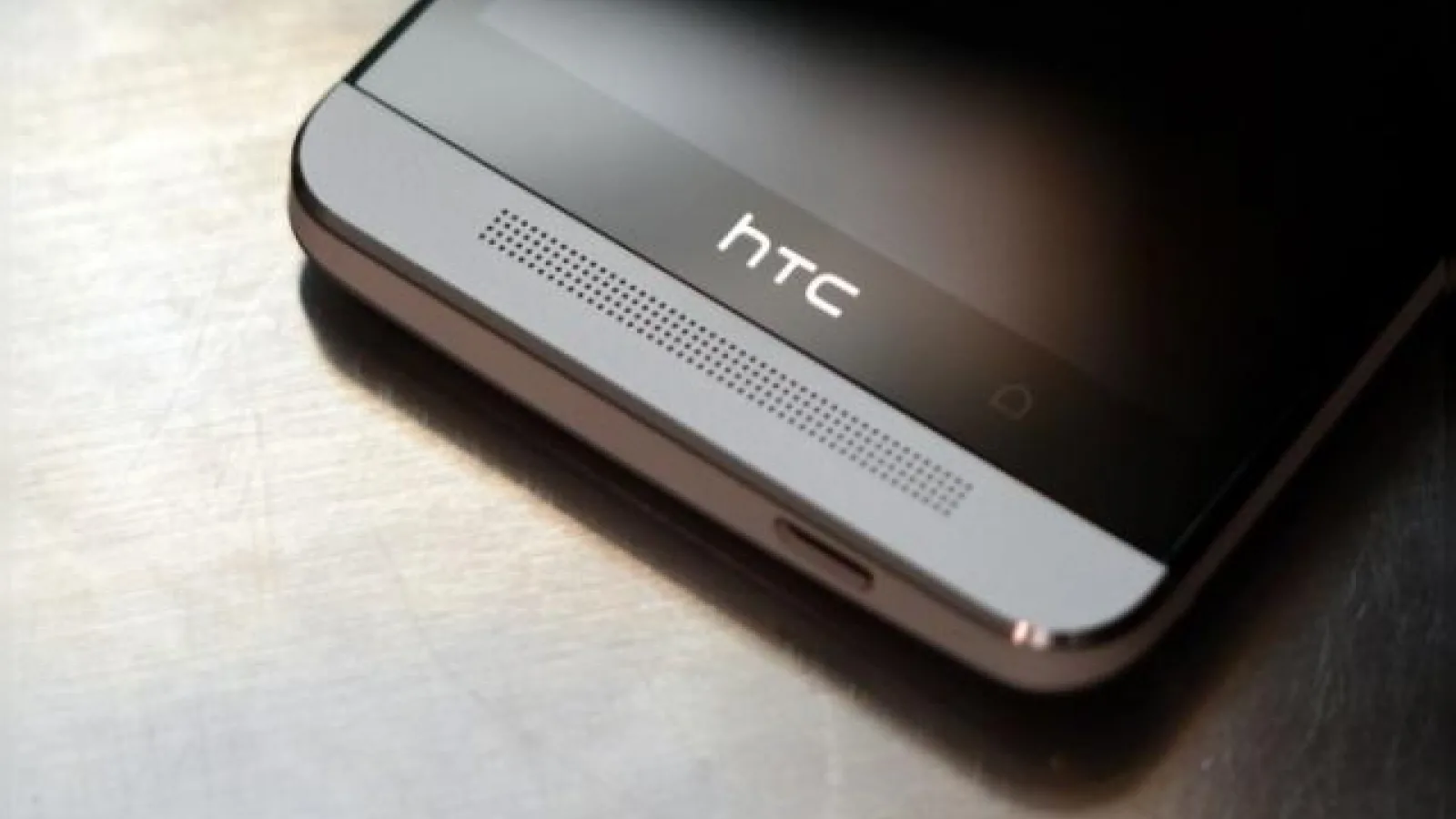 HTC anunță planuri mari pentru 2014, vrea să lanseze un smartwatch până la final de an