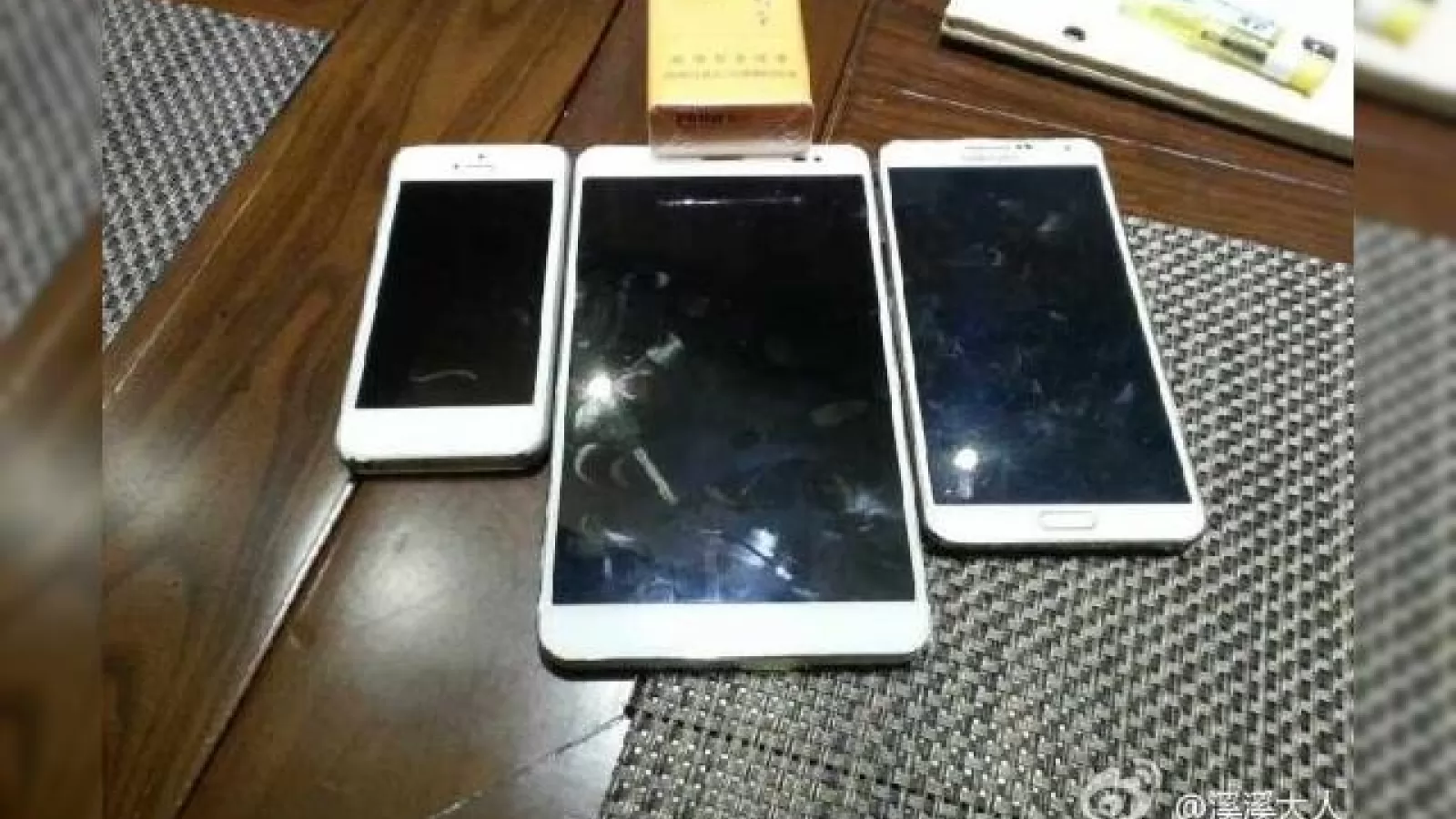 Huawei pregătește un phablet/tabletă de 7 inch, comparat În imagini cu Galaxy Note 3