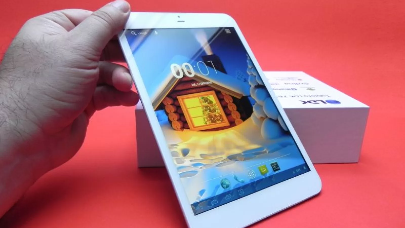 Tableta LDK 785 3G scoasă din cutie la Mobilissimo.ro: un device 3G cu GPS care sună promițător + Concurs (Video)