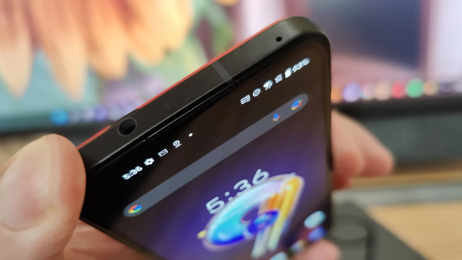 ASUS ZenFone 9: Acustica stereo cu egalizare avansată, fără record la volum