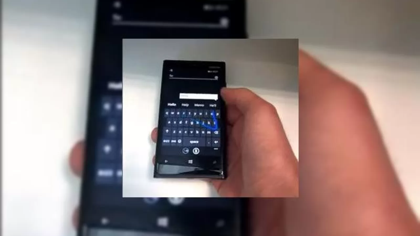 Tastatura din Windows Phone 8.1 vine cu suport pentru gesturi swipe; aceasta este prezentată Într-un scurt video
