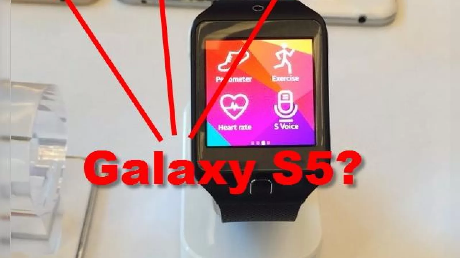 Samsung Galaxy S5 Își face apariția Într-o fotografie alături de proaspătul lansat Galaxy Gear Neo 2