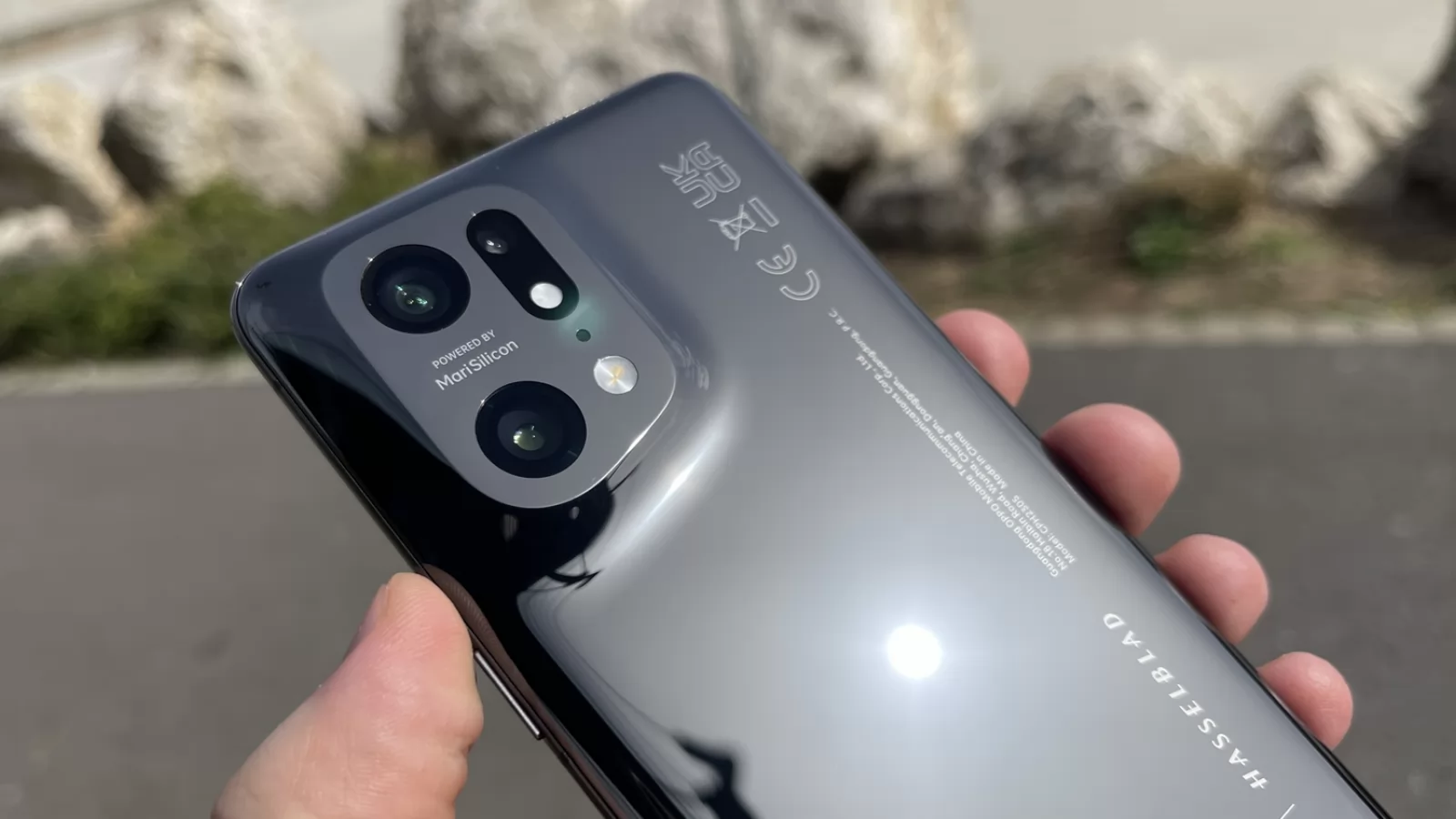 OPPO Find X6 are detaliile camerei dezvăluite; Varianta Pro vine cu 3 camere de 50 MP