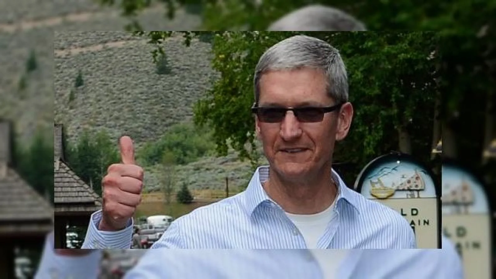 O nouă carte despre Apple după Steve Jobs se referă la Tim Cook drept "o mașină"
