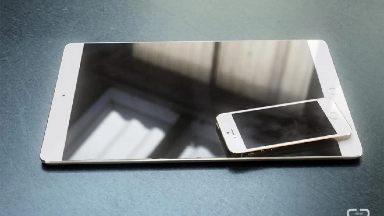 iPad Pro randat Într-un nou concept cu ecran 4K edge to edge