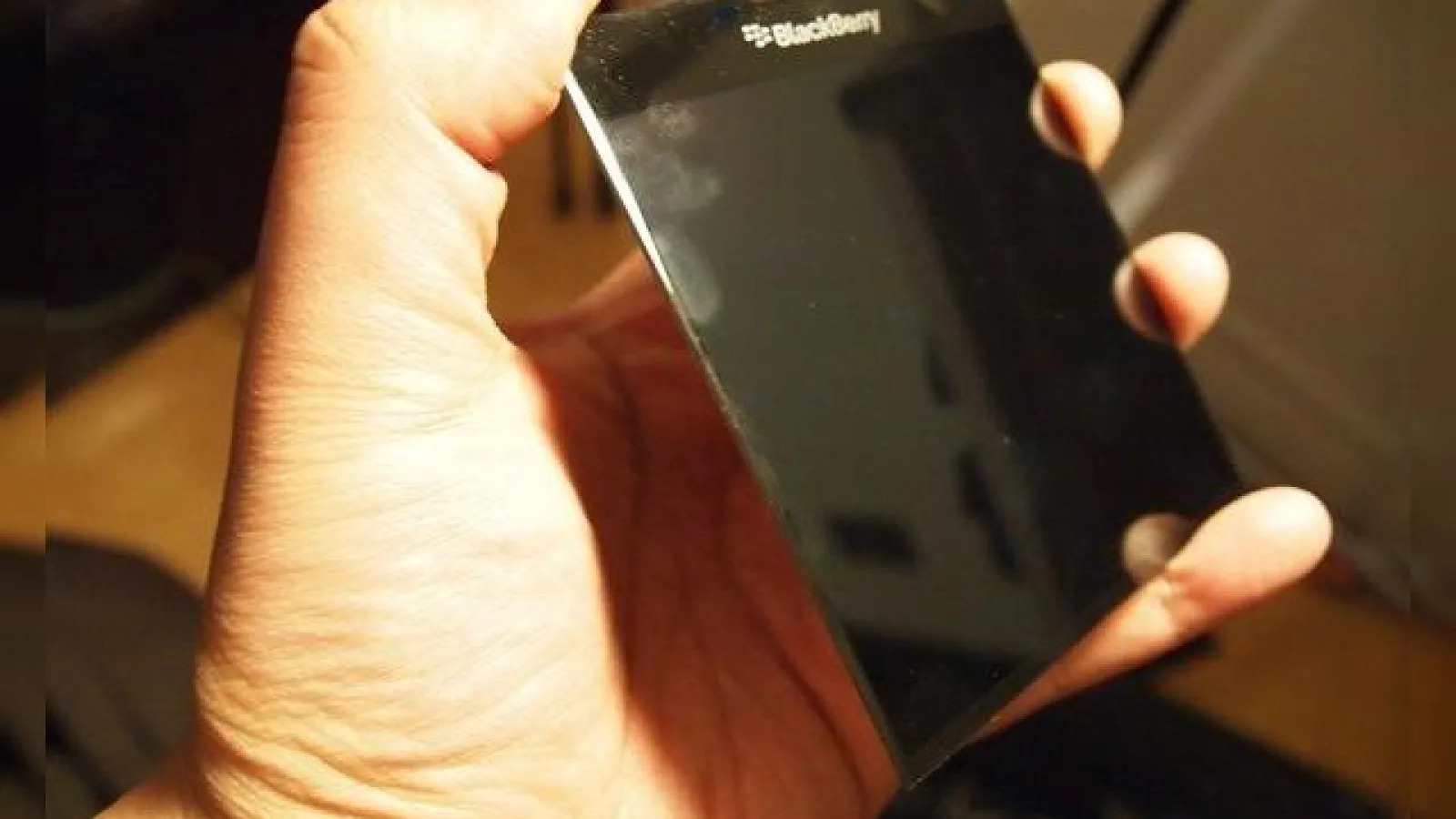 BlackBerry Windermere, un device cu tastatură touch cu gesturi speciale