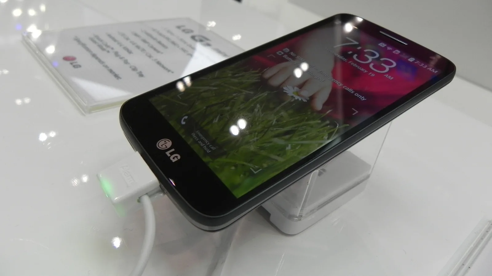 LG G2 Mini va costa 349 de euro, sosește În Europa luna viitoare