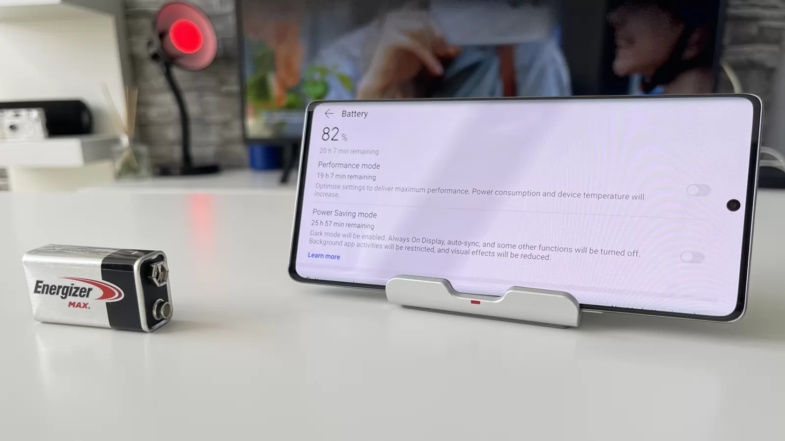 Honor 70: Baterie-campion în mica nişă Snapdragon 778G+