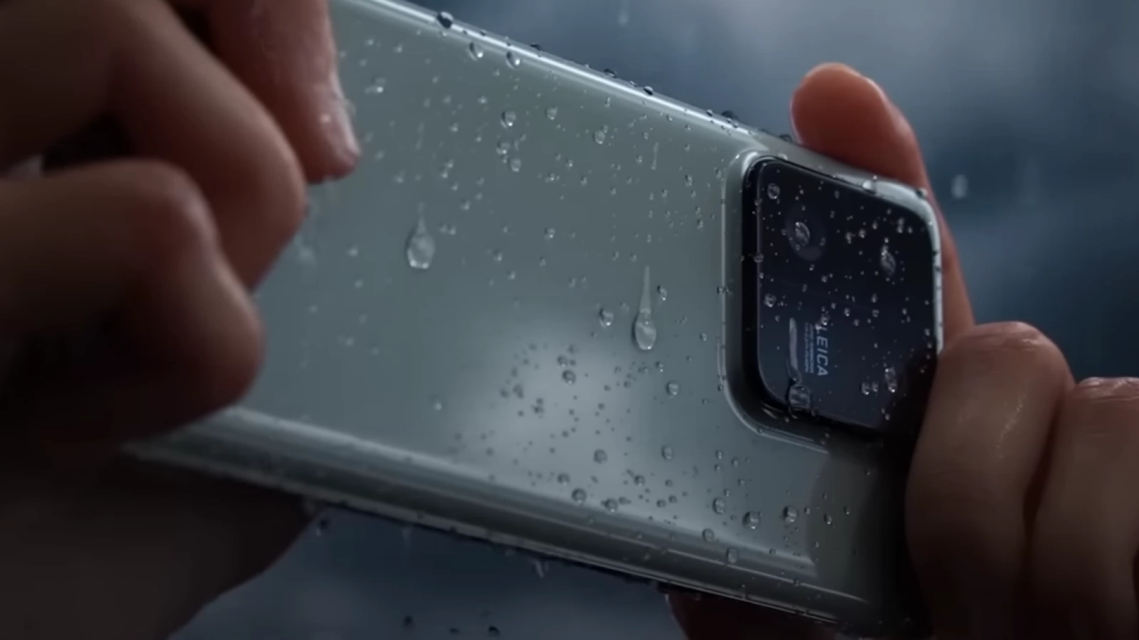 Xiaomi 13 Pro va primi certificare pentru rezistență la apă și praf; Vedem un nou teaser oficial (Video)