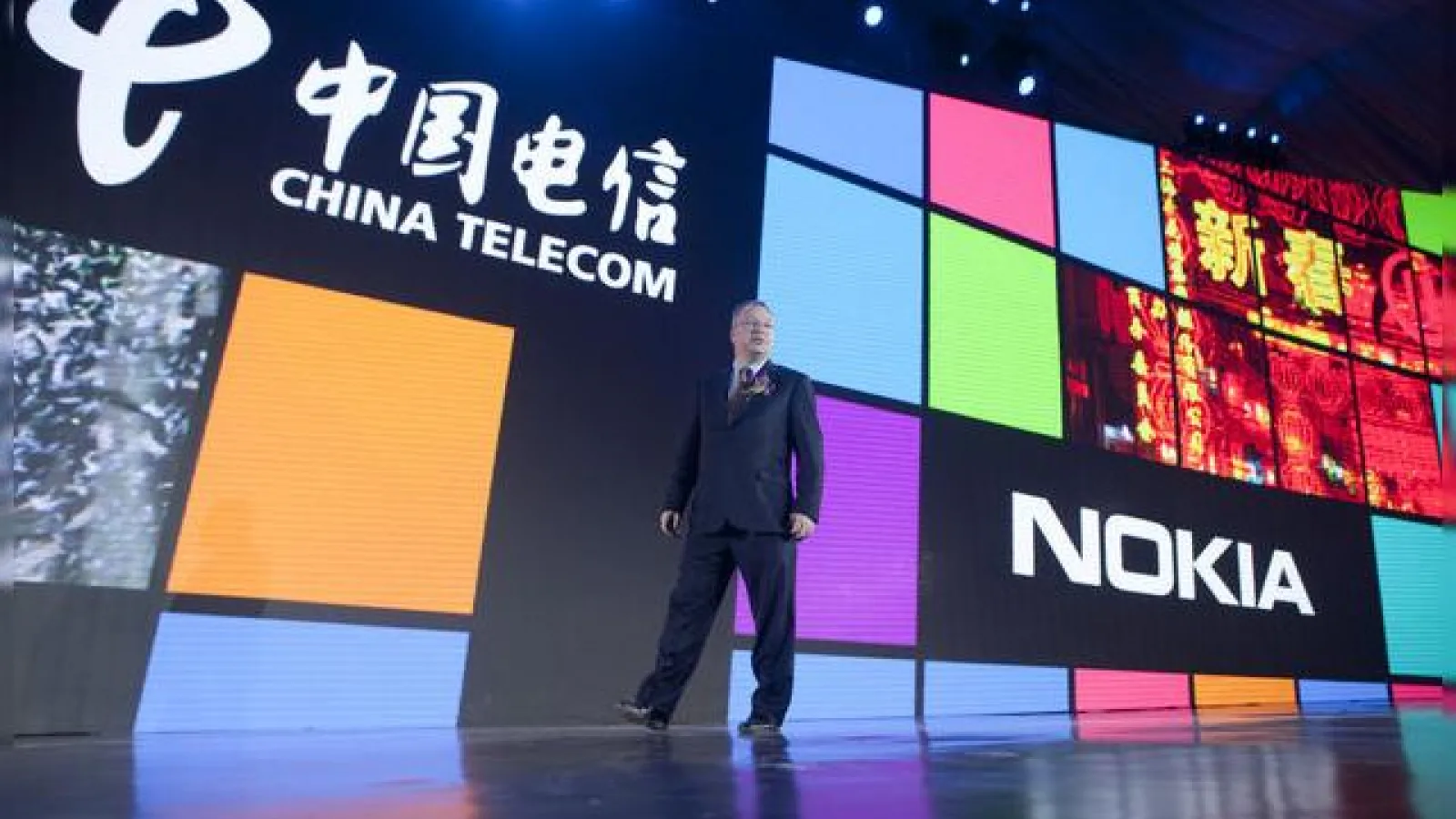 Achiziția Nokia de către Microsoft primește Într-un final undă verde și din China