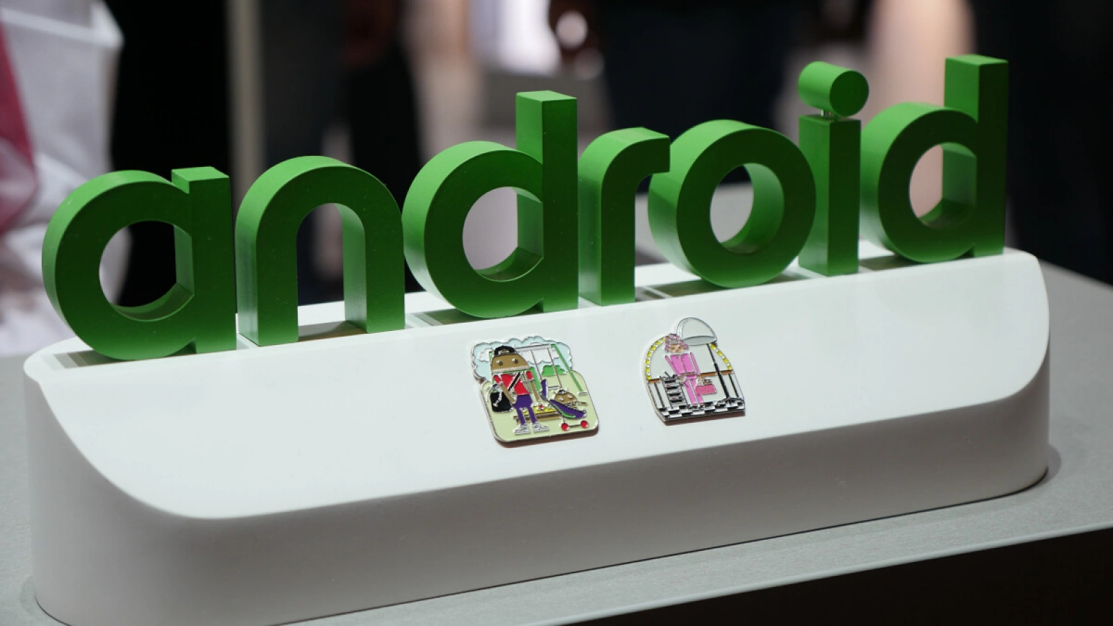 Android 14 va face telefoanele "îmbătrânite" să acceseze Internetul mai uşor