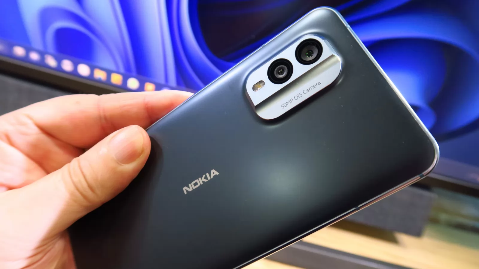 Nokia X30 5G Unboxing: cel mai arătos Nokia din ultima vreme şi un senzor foto vedetă