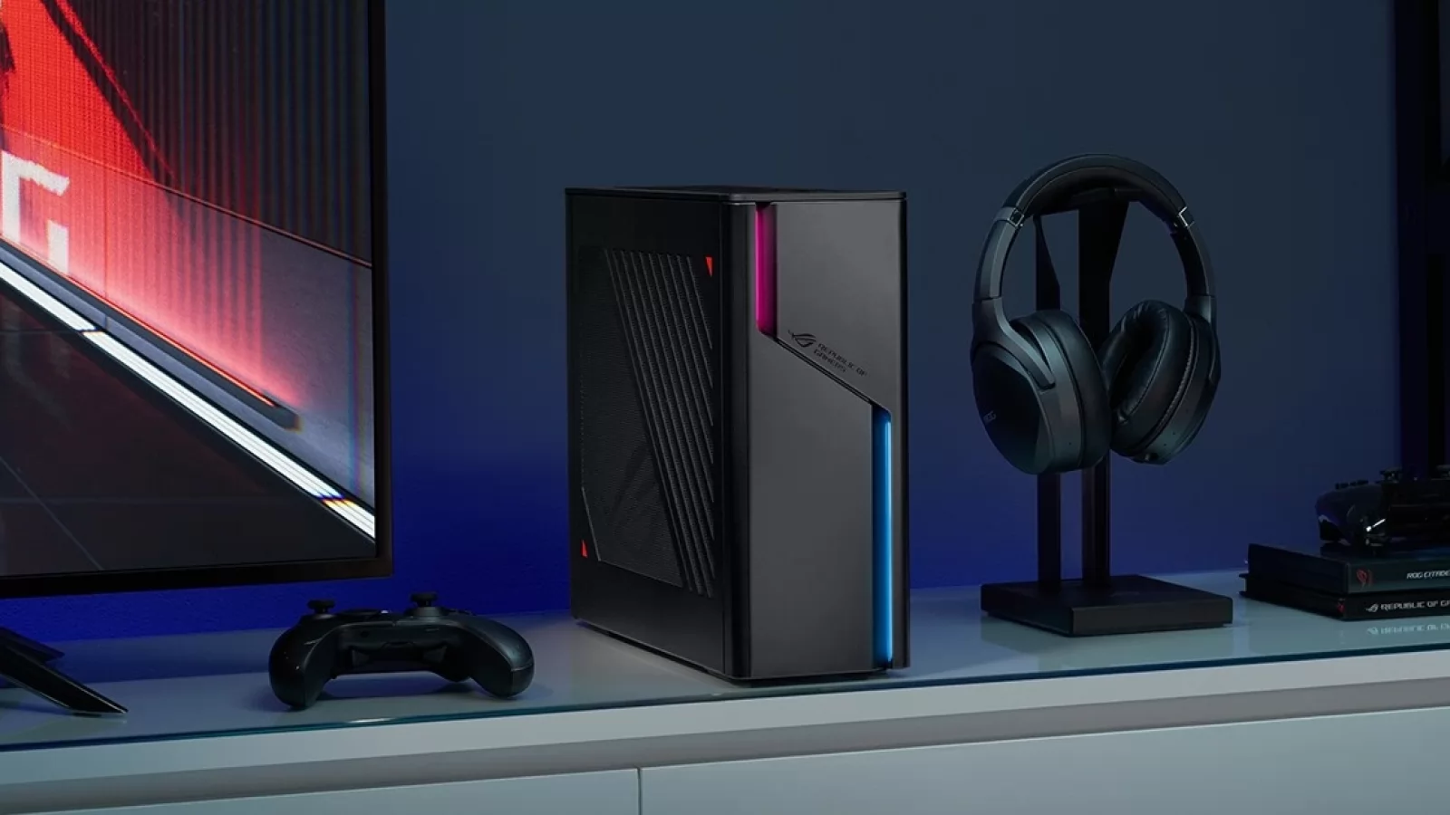 CES 2023: ASUS lansează desktop-ul de gaming compact ROG Strix G22CH, cu CPU Intel Core Gen 13, răcire pe bază de lichid și grafică NVIDIA RTX40