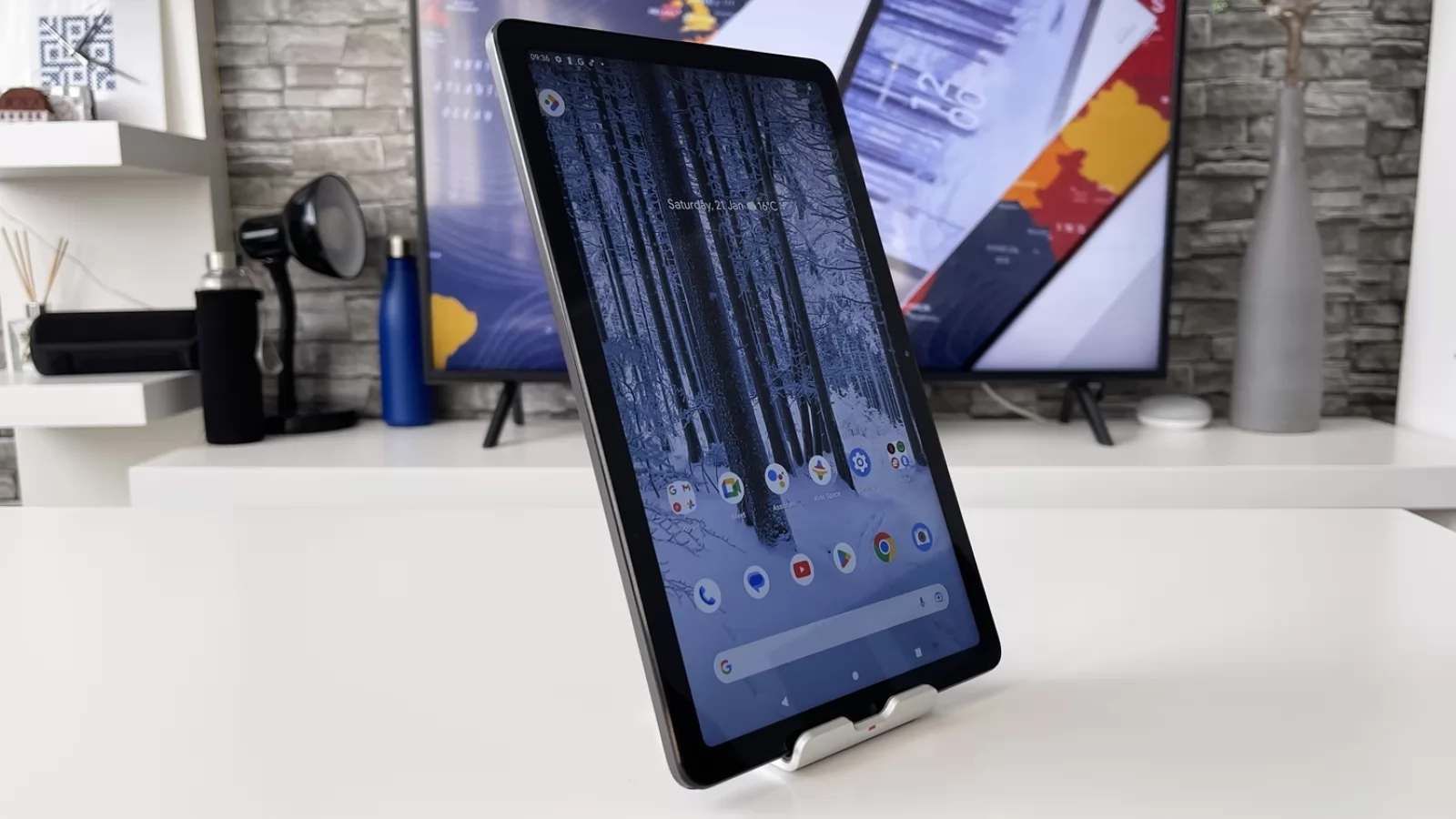 Nokia T21: Display de interior, de canapea, de binging