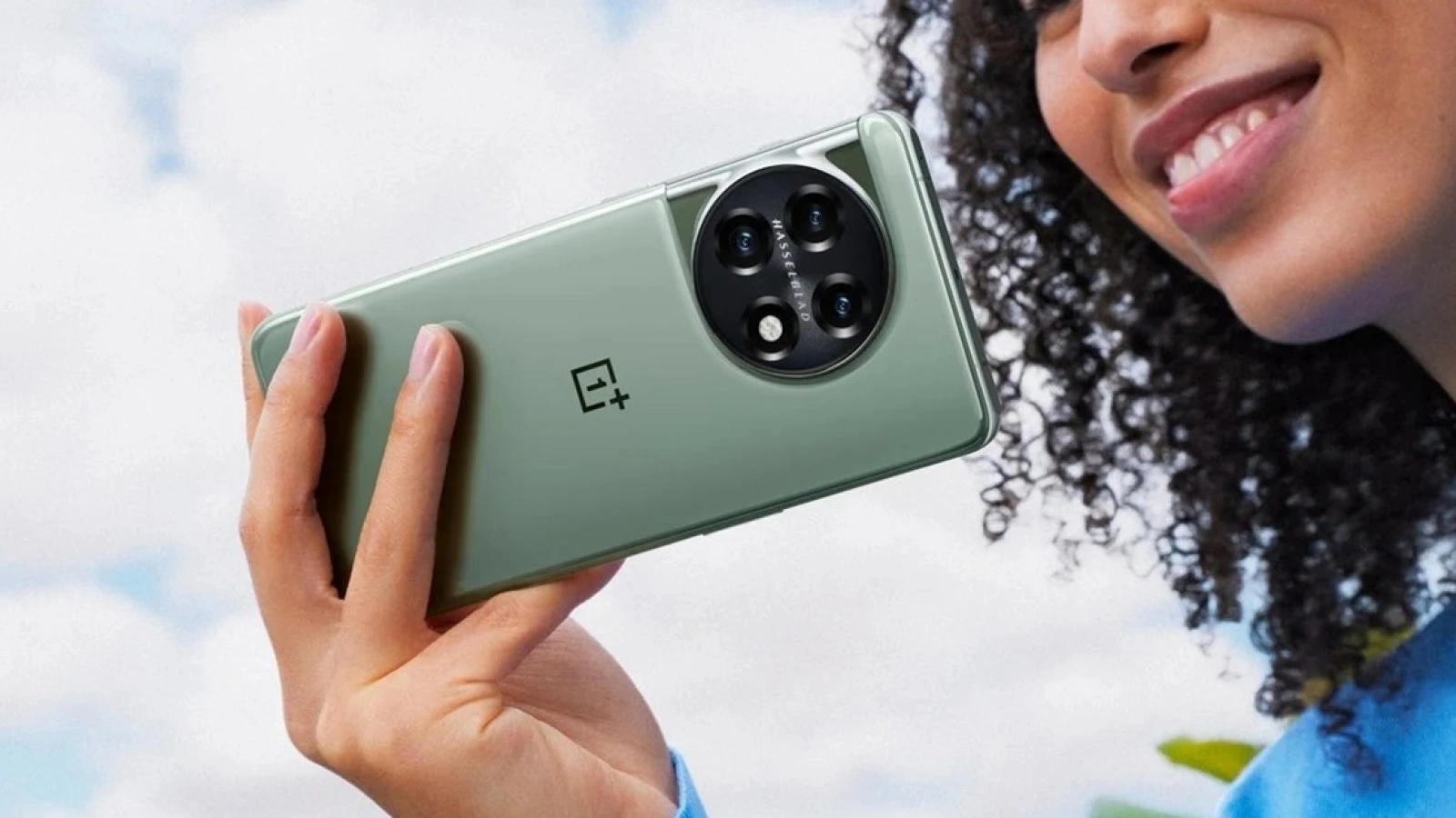 Câte actualizări software va primi OnePlus 11? Compania a anunțat detalii legate de suportul software pentru cel mai nou flagship din lineup