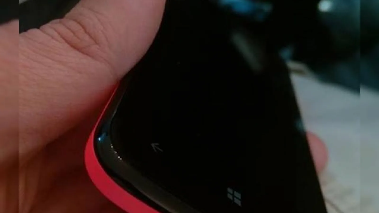 Compania americană BLU va Începe să producă telefoane Windows Phone