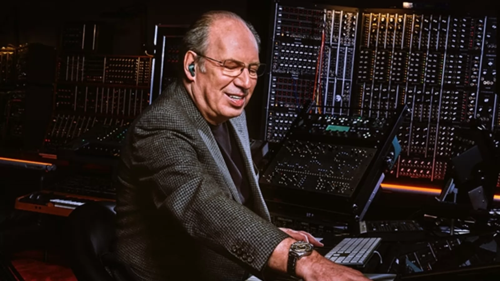 Căştile OnePlus Buds Pro 2 vor avea egalizatorul tunat de compozitorul Hans Zimmer