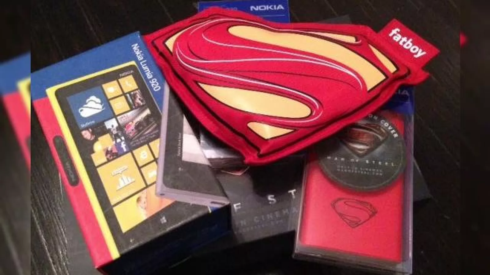 Nokia "Superman" va fi un model Windows Phone cu o cameră frontală excelentă pentru poze de tip selfie