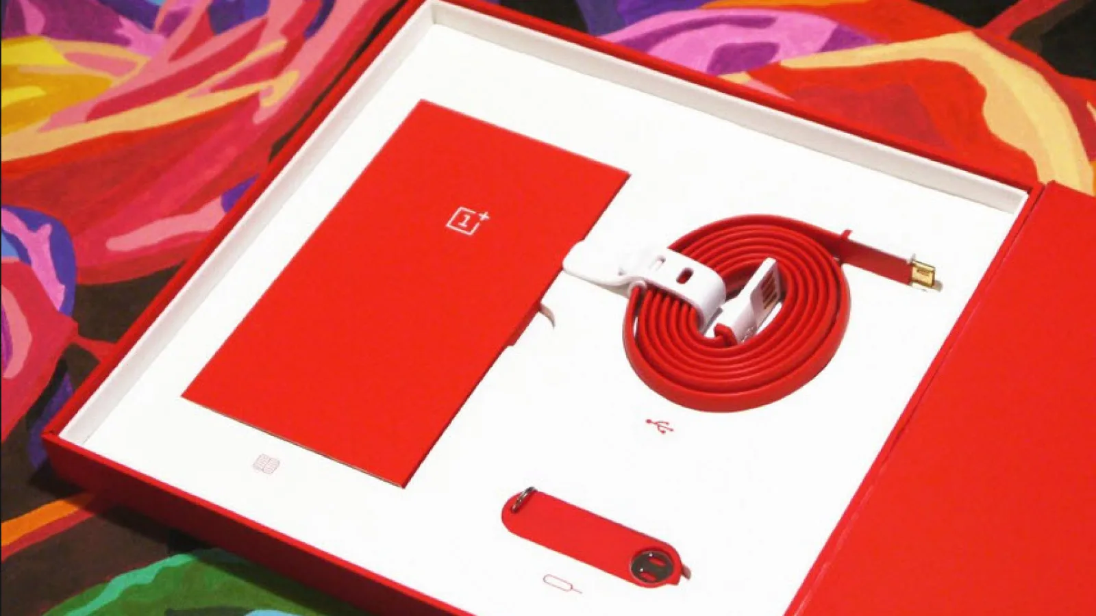 OnePlus răspunde legat de controversa cu apartenența de Oppo