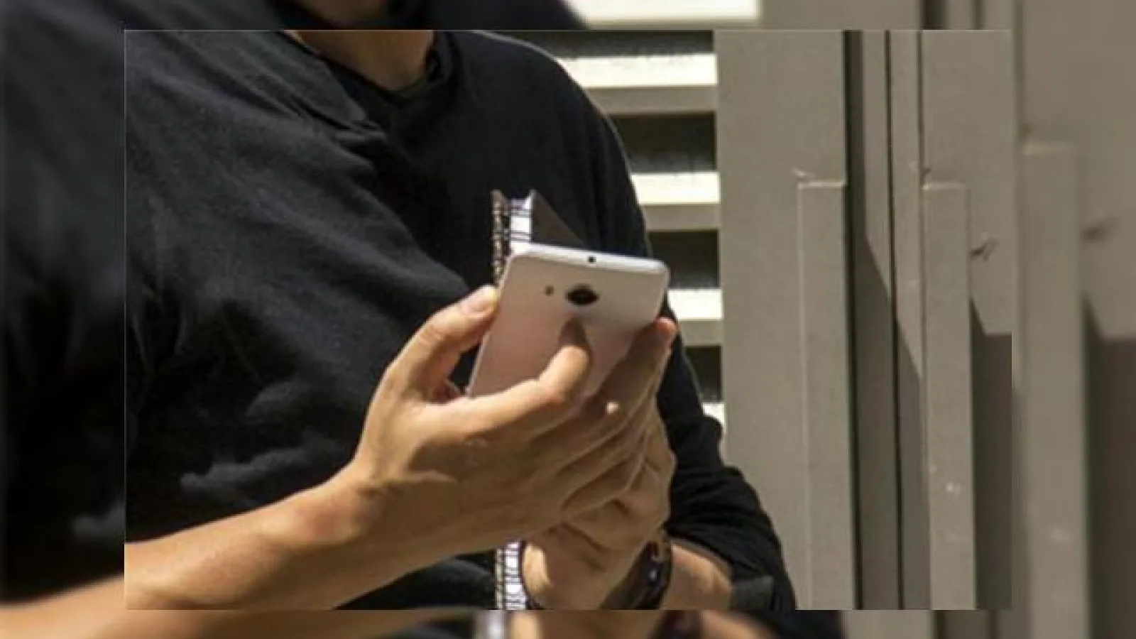 Vivo Xshot Își face apariția În fotografii hands on, pare a fi mai mic decât Xplay 3S