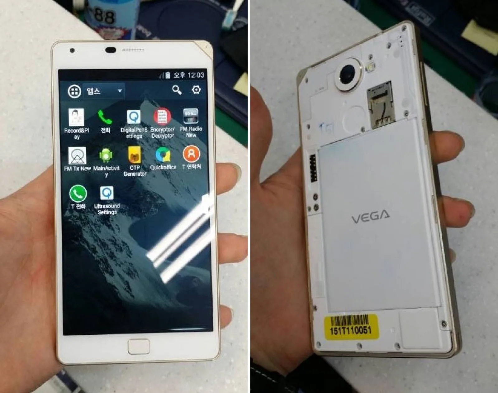 Pantech Vega Iron 2 apare În imagini hands on, se pare că nu vine cu CPU Snapdragon 805